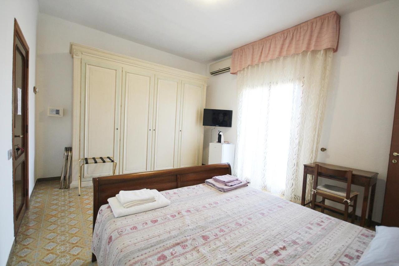 B&B Flamingo Villasimius Kültér fotó
